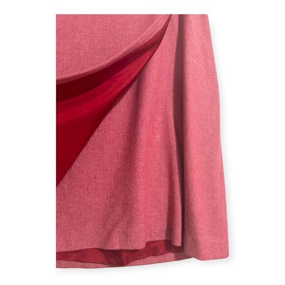 Pink Herringbone tweed wool wrap skirt, Tailored made, Size Large - Picture 7 of 10